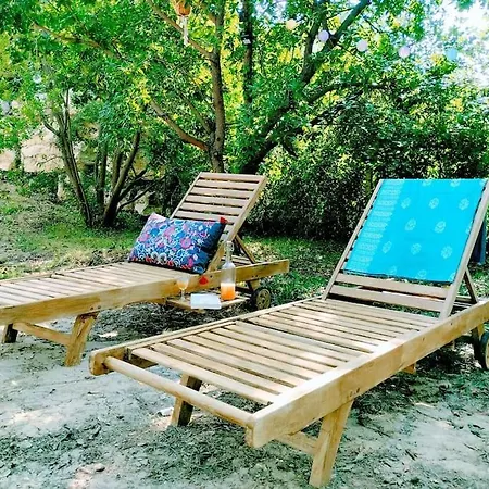Charmante Maison Avec Jardin Aux Portes Des Gorges De L'ardeche Feriehus *