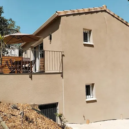 Charmante Maison Avec Jardin Aux Portes Des Gorges De L'ardèche Hébergement de vacances Saint-Julien-de-Peyrolas